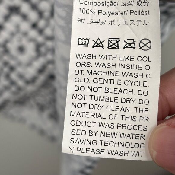 Manfinity button up short sleeve man’s shirt XXL black white geometric pattern - Picture 3 of 8